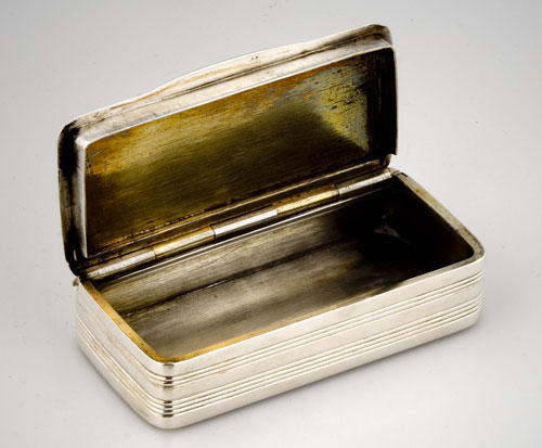 Coin Silver Rectangular Snuff Box, 
Edw. & David Kinsey, Cincinnati, OH c-1840, open view