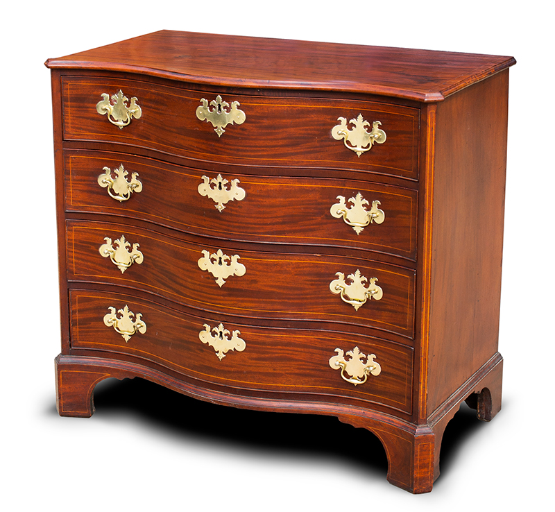 Antique Chest of Drawers, Fine Chippendale Serpentine Chest, Original Brasses
Essex County, Massachusetts, Possibly Salem, circa 1780-1795
Exceptional mahogany, mahogany veneer and eastern white pine, entire view