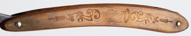 Antique Straight Razor, General George Washington
Manufactured by Wade & Butcher, Sheffield
19th Century, horn view