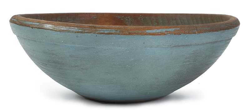 Treenware Bowl in Robins’ Egg Blue Paint, entire view