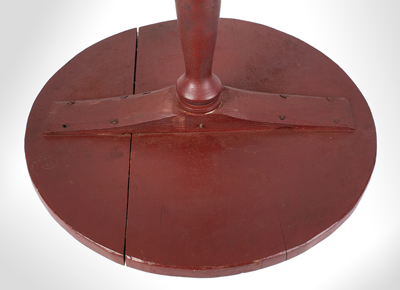 Country Candlestand in Red paint, 19th C., underside view