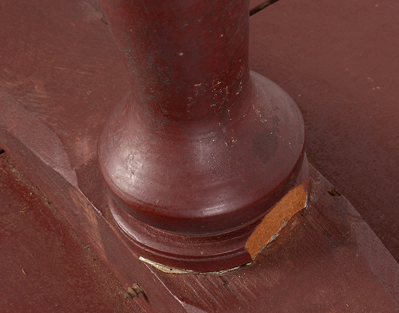 Country Candlestand in Red paint, 19th C., detail view 2