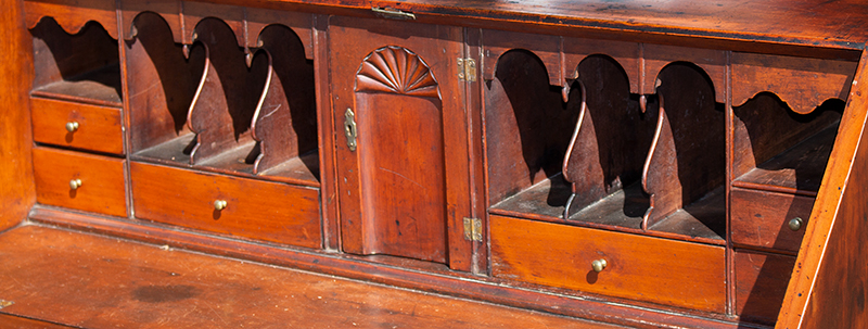 Slant Lid Desk, Fan Carved Prospect Door, Old Surface, 18th C. Southeastern Massachusetts or Rhode Island, detail view 1