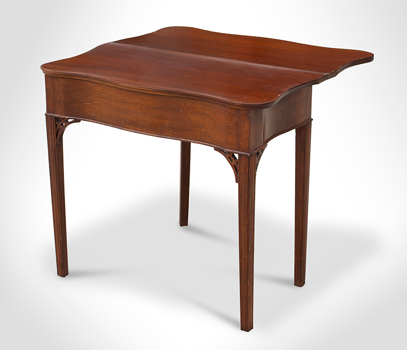 Table, Card Table, Serpentine Top, Fluted Edge, Molded Legs, 32-Inches Wide Rhode Island, entire view 2