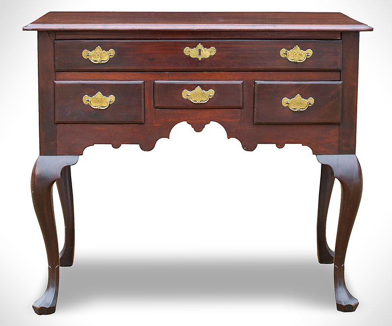 Lowboy, Queen Anne Dressing Table, Typical of Downtown Philadelphia Shops, entire view