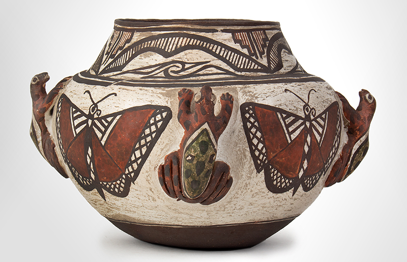 Zuni Effigy Olla, Very Fine, Applied Three-Dimensional Zuni Frog Jar