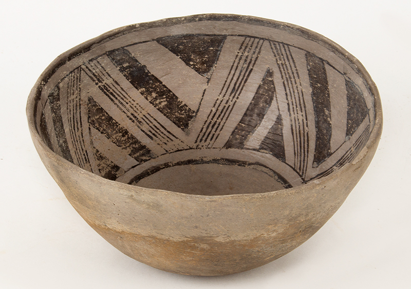 Prehistoric Anasazi Pottery Bowl, Black on White, Light Gray Pottery, Image 1