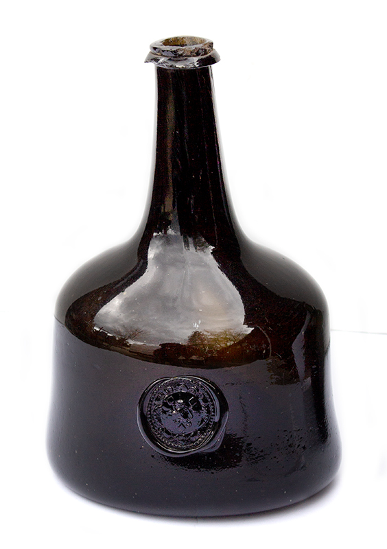 Blown Wine Bottle, Mallet Bottle, Armorial Seal, Rampant Lion, Full Gloss, Image 1