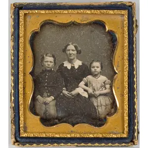 Daguerreotype, Mother and two children