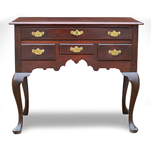 Lowboy, Queen Anne Dressing Table, Typical of Downtown Philadelphia Shops