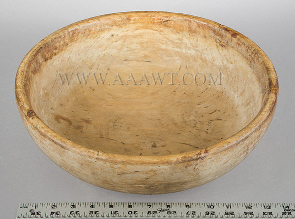 Turned Treenware Bowl, Shallow, Original Thinning Oyster White, Incised Turning
New England
Circa 1800, entire view