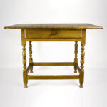 Table, Tavern, One Drawer, circa 1730_492-103