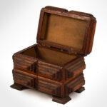 1400-27_Tramp-Art-Box-Hinged-Cover-on-Stepped-Feet-Dramatic-Alligatoring_2.jpg