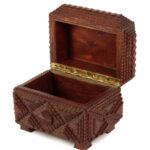 1400-37_Tramp-Art-Box-Thick-Walled-Geometric-Notched-Layering-Pinwheel-Medallions_3.jpg