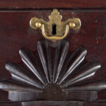 270-176_5_Lowboy_detail-1.jpg