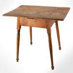 413-76_1_Tiger-Maple-Rhode-Island-Tea-Table.jpg