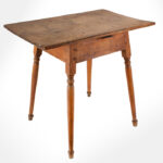 413-76_2_Tiger-Maple-Rhode-Island-Tea-Table.jpg