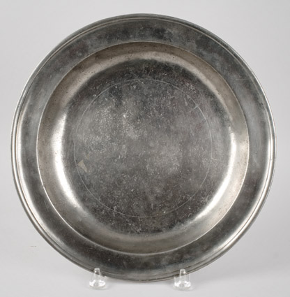 American Pewter Deep Dish