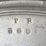 Pewter-Charger-Multi-Reeded-T-King_detail-2_660-22.jpg