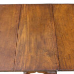 Table-Drop-Leaf-Cabriole-Legs_top_492-106.jpg