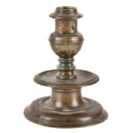mid-drip-candlestick_925-37.jpg