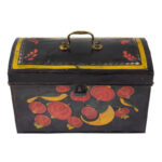 809-92_4_Tole-Painted-Box,-Yellow,-Red,-Black_view-4