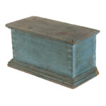 1548-3_4_Blue-Trunk