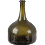 843-600_3_English-Seal-Bottle,-1722,-WO