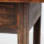 956-42_6_MA-Chippendale-Tap-Table,-Origingal-Paint,-Scrubbed-Top