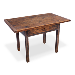 A Fine Chippendale Tavern Table, Molded Legs, Outstanding Proportions Inventory Thumbnail