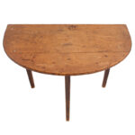 990-50_3_Demilune-Table