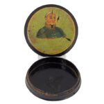 231-61_2_Snuff-Box,-Paper-Mach,-Black-Hawk