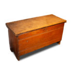 1403-55_2_Linen-Fold-Chest