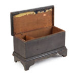 956-46_4_Miniature-Blanket-Box,-VT,-circa-1790-1820