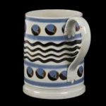 1490-63_3_Catseye Pearlware Tankard