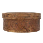 879-241_2_Round Wooden Box, Hearts & Initials