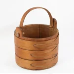 1072-190_1_Shaker-Swing-Handle-Bucket