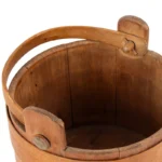 1072-190_4_Shaker-Swing-Handle-Bucket