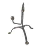 1661-28_2_Rush-Light,-Tripod-Base,-Penny-Feet