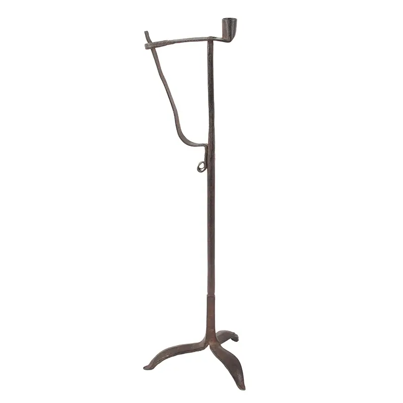 Standing Rush/Flint Candle Holder (Flambeau)