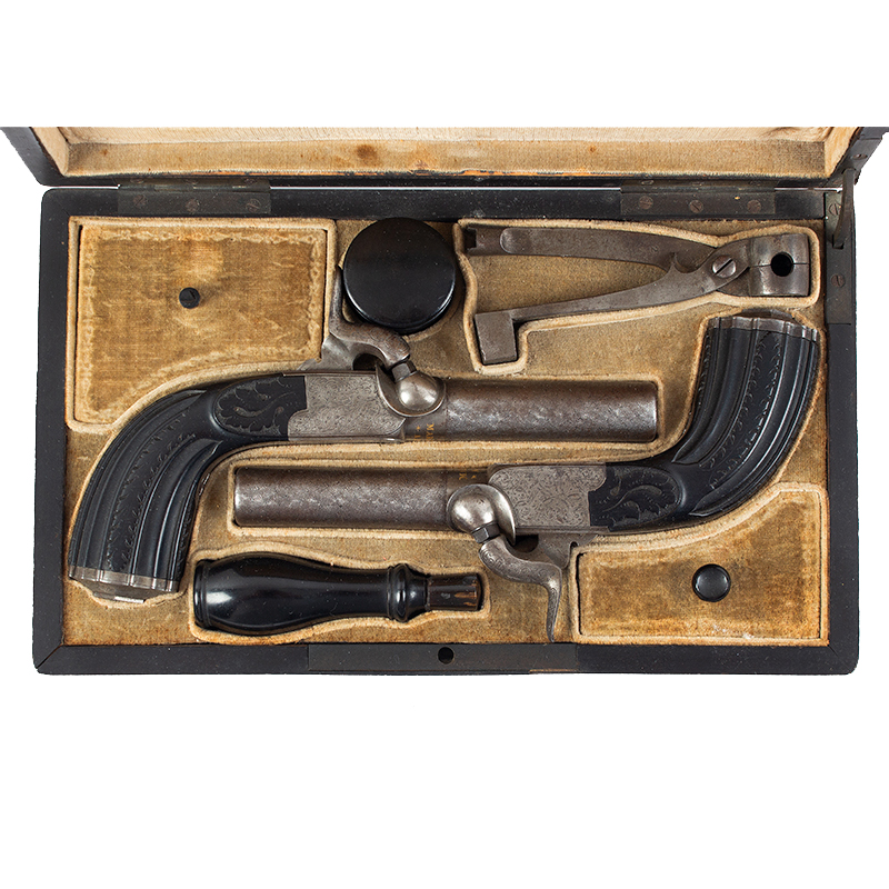 Fine Cased Pair of French Percussion Boxlock Pistols, Marenbert à Paris Inventory Thumbnail