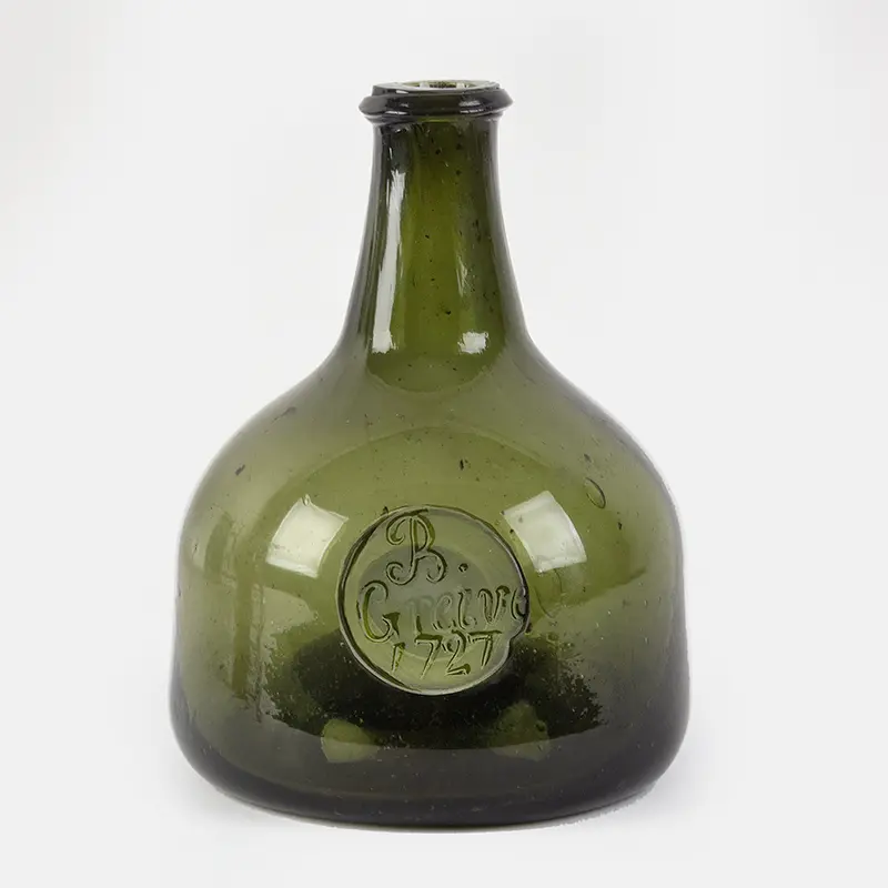 Half Size Early Mallet Bottle Sealed, B Greive, in Mint Condition